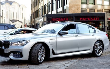 BMW 7 серия, 2016 год, 3 250 000 рублей, 24 фотография