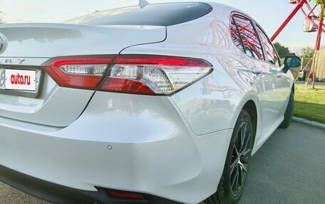 Toyota Camry, 2018 год, 2 770 000 рублей, 5 фотография