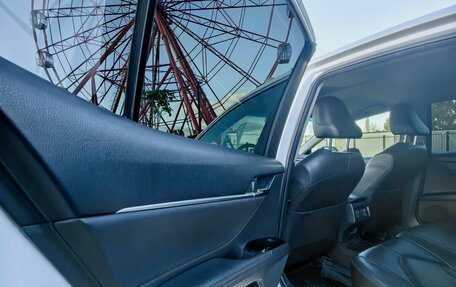 Toyota Camry, 2018 год, 2 770 000 рублей, 7 фотография