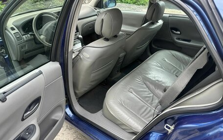 Renault Laguna II, 2002 год, 230 000 рублей, 9 фотография