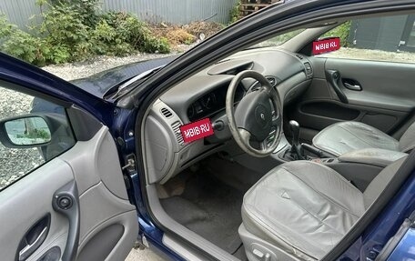 Renault Laguna II, 2002 год, 230 000 рублей, 8 фотография