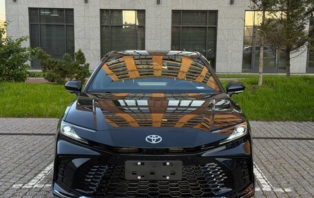 Toyota Camry, 2026 год, 4 450 000 рублей, 4 фотография