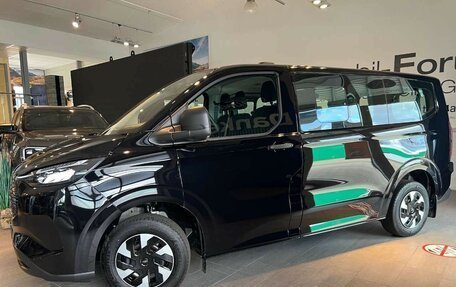 Ford Tourneo Custom, 2026 год, 4 530 000 рублей, 4 фотография