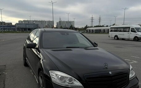 Mercedes-Benz S-Класс, 2012 год, 1 200 000 рублей, 2 фотография