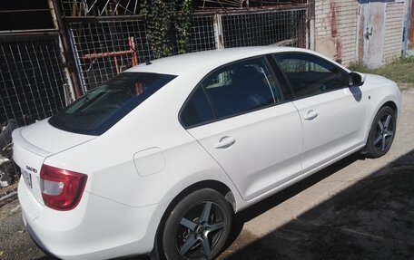 Skoda Rapid I, 2014 год, 1 200 000 рублей, 4 фотография