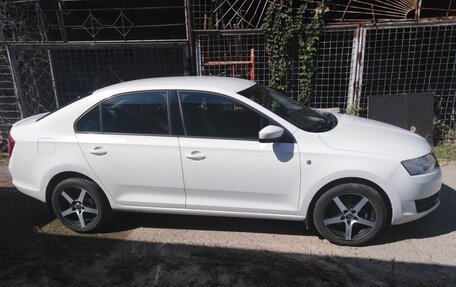 Skoda Rapid I, 2014 год, 1 200 000 рублей, 5 фотография