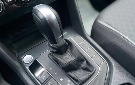 Volkswagen Tiguan II, 2019 год, 1 650 000 рублей, 16 фотография