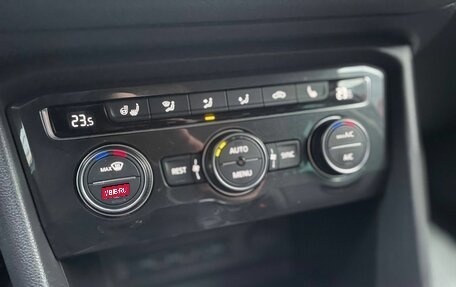 Volkswagen Tiguan II, 2019 год, 1 650 000 рублей, 18 фотография