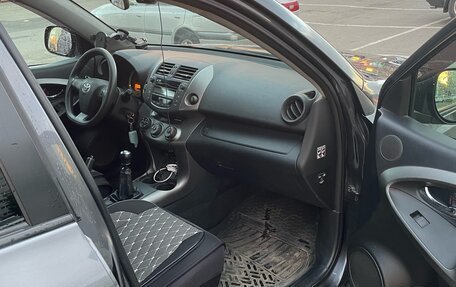Toyota RAV4, 2011 год, 1 400 000 рублей, 10 фотография