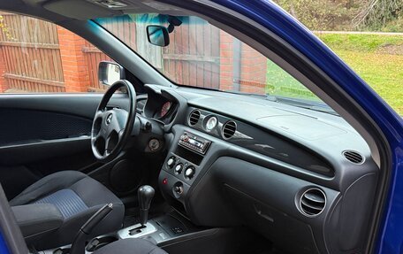 Mitsubishi Outlander III рестайлинг 3, 2006 год, 700 000 рублей, 6 фотография