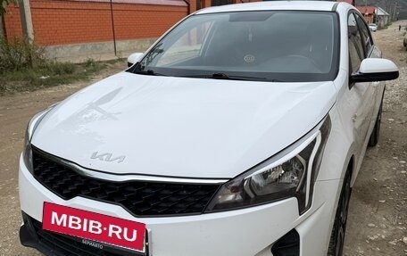 KIA Rio IV, 2021 год, 1 600 000 рублей, 1 фотография