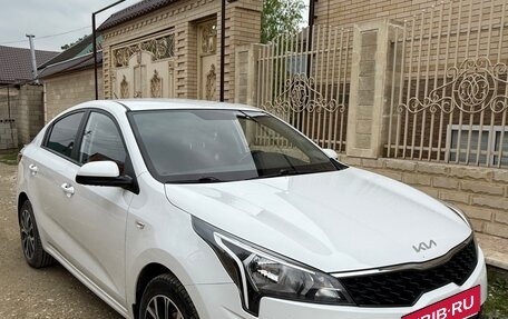 KIA Rio IV, 2021 год, 1 600 000 рублей, 2 фотография