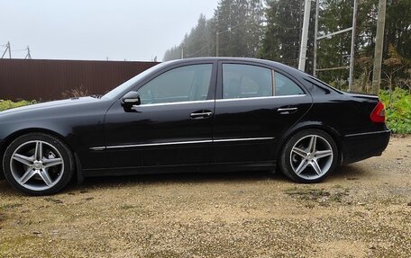Mercedes-Benz E-Класс, 2008 год, 880 000 рублей, 3 фотография