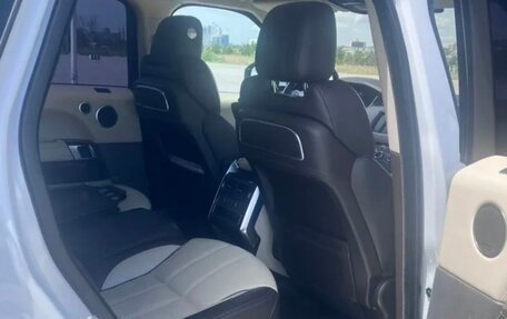 Land Rover Range Rover Sport II, 2016 год, 3 100 000 рублей, 8 фотография