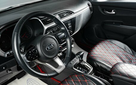 KIA Rio IV, 2021 год, 1 599 000 рублей, 8 фотография