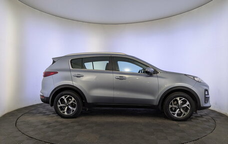 KIA Sportage IV рестайлинг, 2022 год, 2 800 000 рублей, 4 фотография