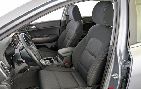 KIA Sportage IV рестайлинг, 2022 год, 2 800 000 рублей, 20 фотография