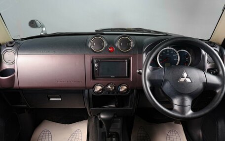 Mitsubishi Pajero Mini II, 2011 год, 1 199 000 рублей, 12 фотография