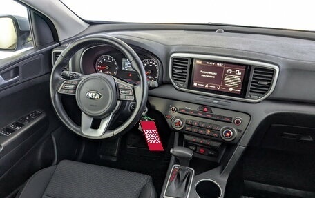KIA Sportage IV рестайлинг, 2022 год, 2 800 000 рублей, 28 фотография