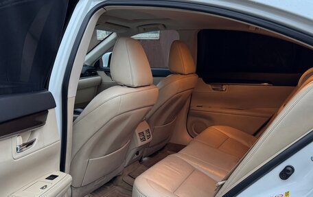 Lexus ES VII, 2014 год, 2 499 000 рублей, 20 фотография