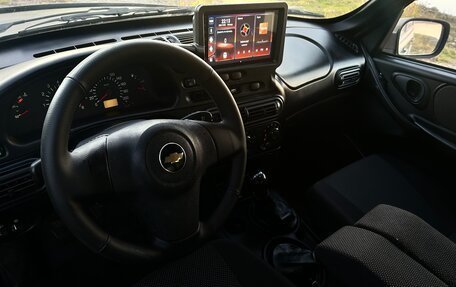 Chevrolet Niva I рестайлинг, 2011 год, 365 000 рублей, 15 фотография