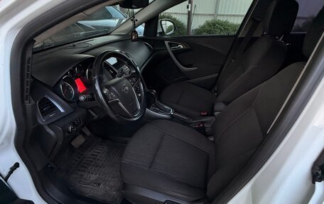 Opel Astra J, 2013 год, 880 000 рублей, 10 фотография