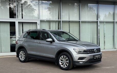 Volkswagen Tiguan II, 2017 год, 2 149 000 рублей, 3 фотография