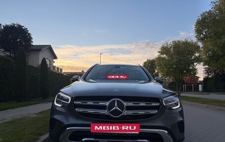 Mercedes-Benz GLC, 2019 год, 3 750 000 рублей, 2 фотография
