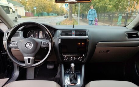 Volkswagen Jetta VI, 2012 год, 729 000 рублей, 4 фотография