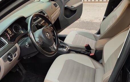 Volkswagen Jetta VI, 2012 год, 729 000 рублей, 8 фотография