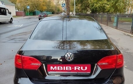 Volkswagen Jetta VI, 2012 год, 729 000 рублей, 2 фотография