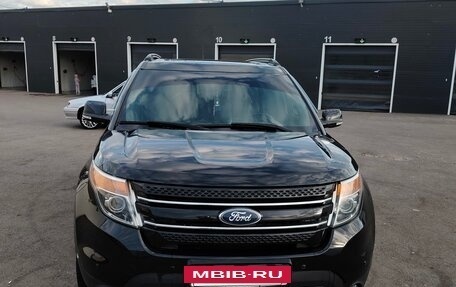 Ford Explorer VI, 2014 год, 1 900 000 рублей, 3 фотография