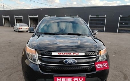 Ford Explorer VI, 2014 год, 1 900 000 рублей, 5 фотография