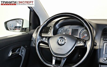 Volkswagen Polo VI (EU Market), 2017 год, 1 177 000 рублей, 11 фотография
