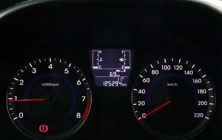 Hyundai Solaris II рестайлинг, 2015 год, 997 000 рублей, 9 фотография