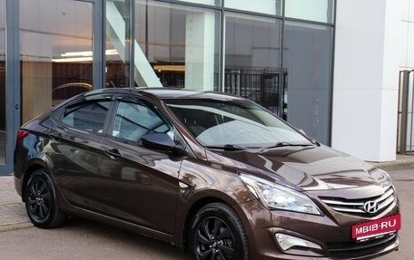 Hyundai Solaris II рестайлинг, 2015 год, 997 000 рублей, 3 фотография