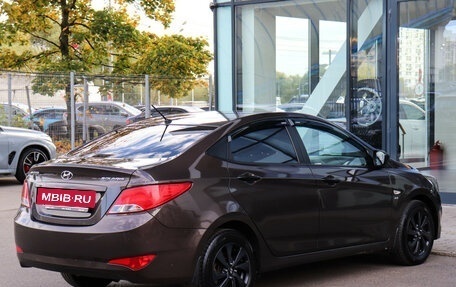 Hyundai Solaris II рестайлинг, 2015 год, 997 000 рублей, 4 фотография