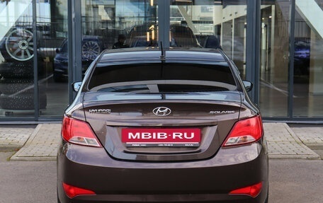 Hyundai Solaris II рестайлинг, 2015 год, 997 000 рублей, 5 фотография