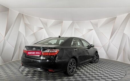 Toyota Camry, 2017 год, 2 295 000 рублей, 2 фотография