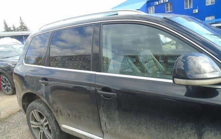 Volkswagen Touareg III, 2010 год, 1 220 000 рублей, 8 фотография