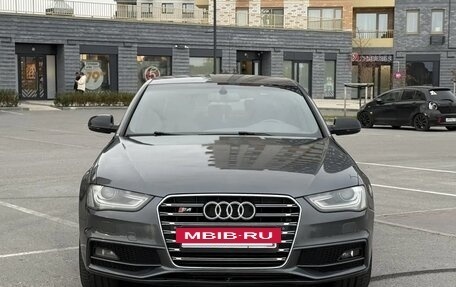 Audi A4, 2012 год, 1 355 000 рублей, 2 фотография