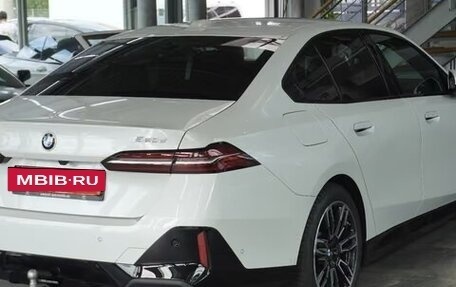 BMW 5 серия, 2025 год, 7 526 841 рублей, 4 фотография