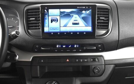 Peugeot Traveller I, 2021 год, 2 293 100 рублей, 21 фотография