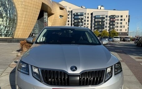 Skoda Octavia, 2017 год, 1 780 000 рублей, 2 фотография