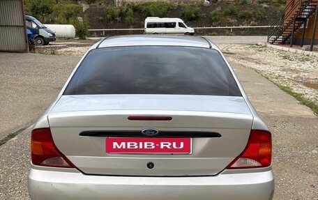 Ford Focus IV, 2004 год, 250 000 рублей, 3 фотография
