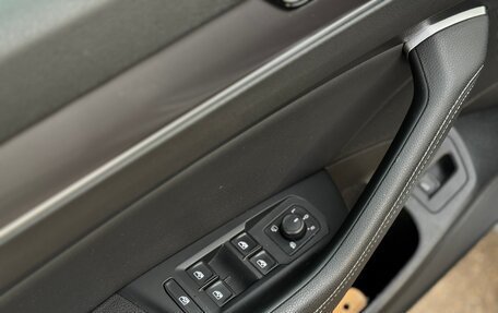 Volkswagen Passat B8 рестайлинг, 2017 год, 2 250 000 рублей, 10 фотография