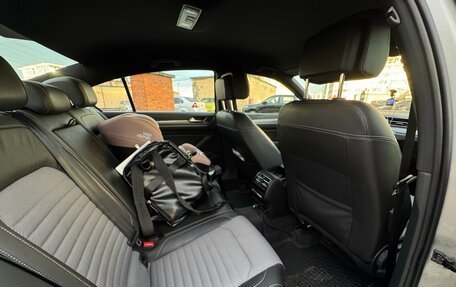 Volkswagen Passat B8 рестайлинг, 2017 год, 2 250 000 рублей, 19 фотография