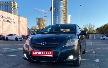 Toyota Yaris III рестайлинг, 2008 год, 650 000 рублей, 8 фотография