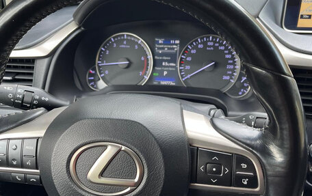 Lexus RX IV рестайлинг, 2017 год, 3 550 000 рублей, 15 фотография