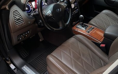 Infiniti QX70, 2016 год, 2 880 000 рублей, 12 фотография